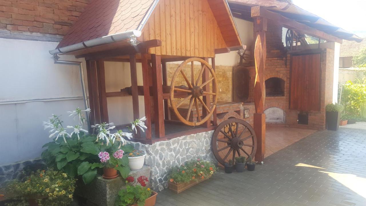 Mehadica House Villa Eksteriør bilde