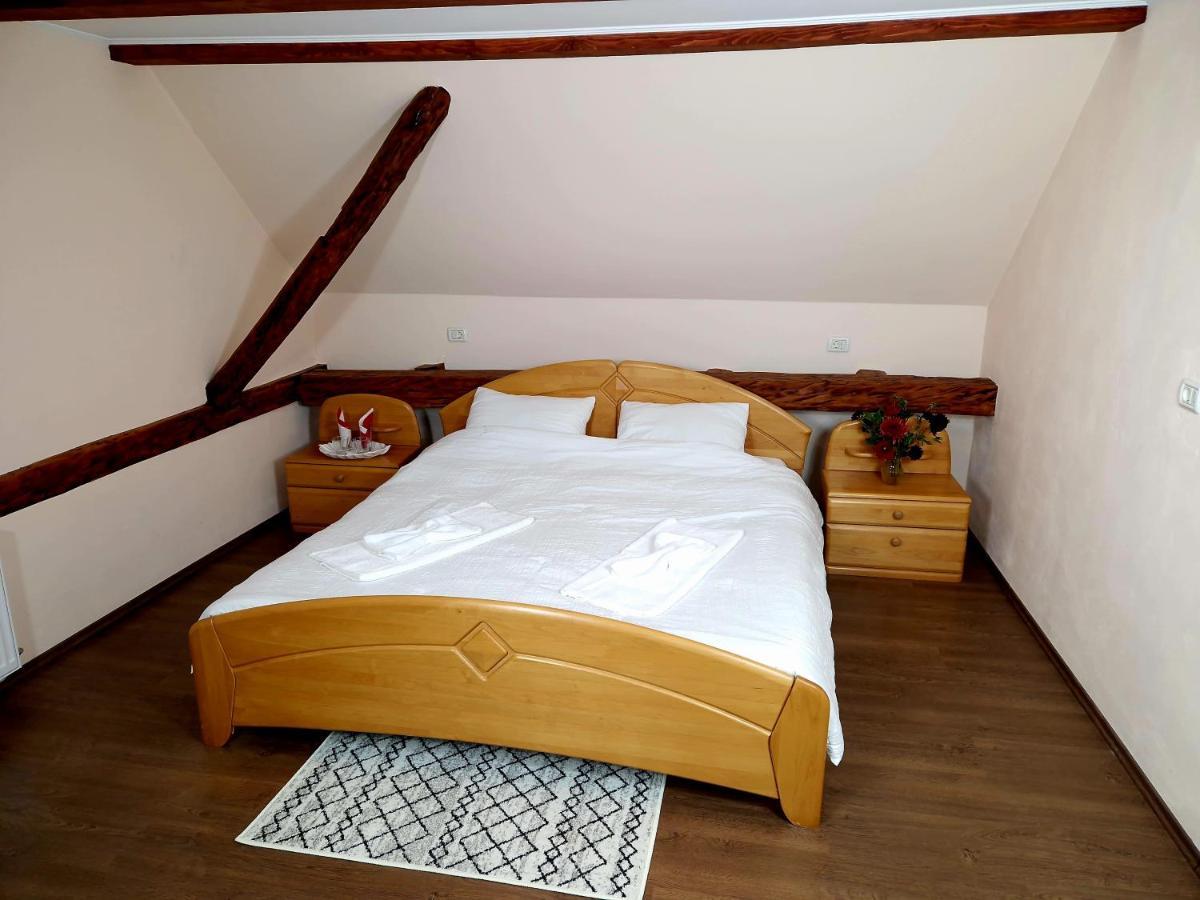 Mehadica House Villa Eksteriør bilde